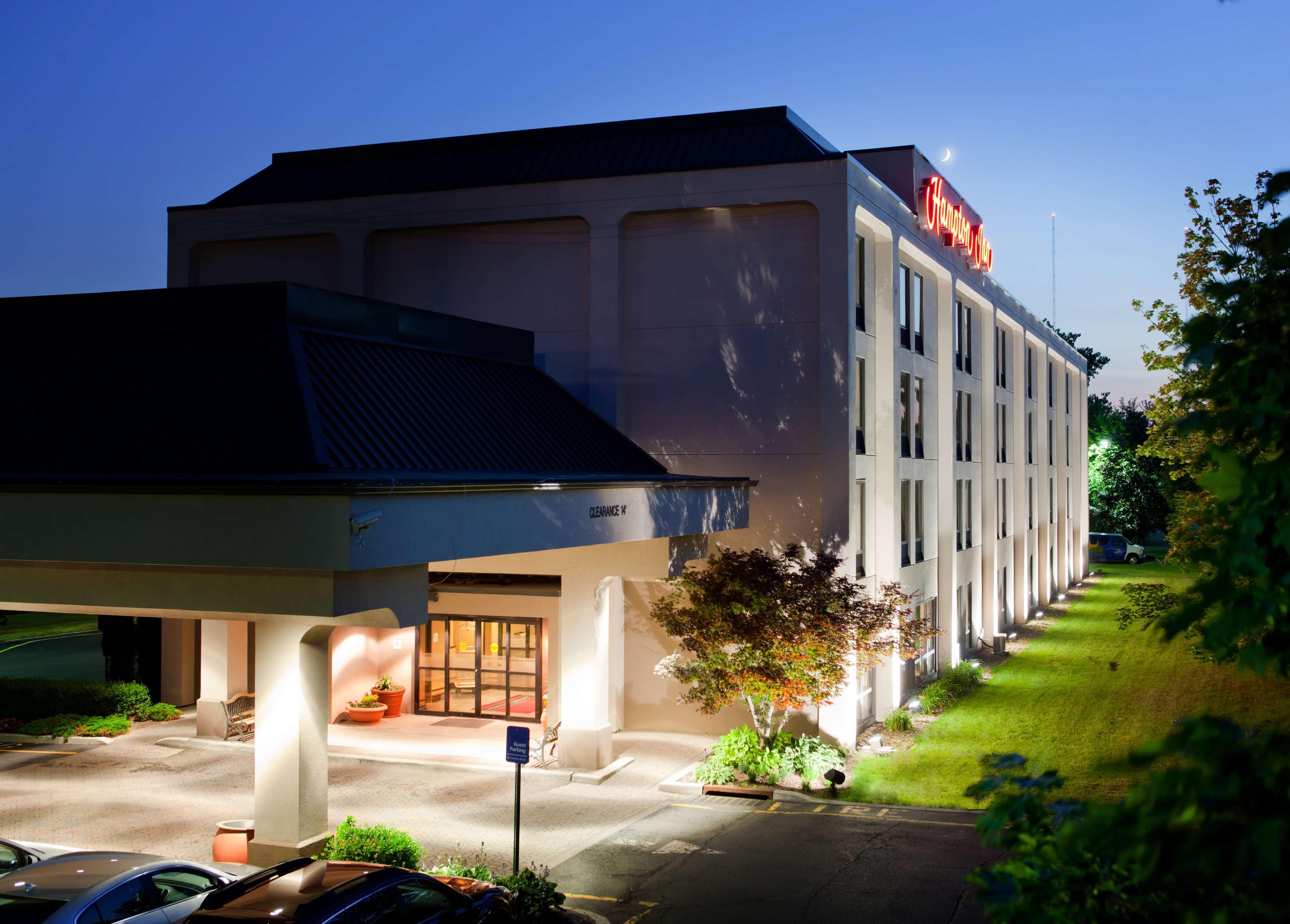 Hampton Inn Ridgefield Park Exterior photo